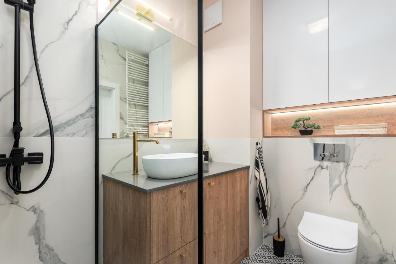 Bg Premium Apartments Browary Warszawskie Warsawa Bagian luar foto